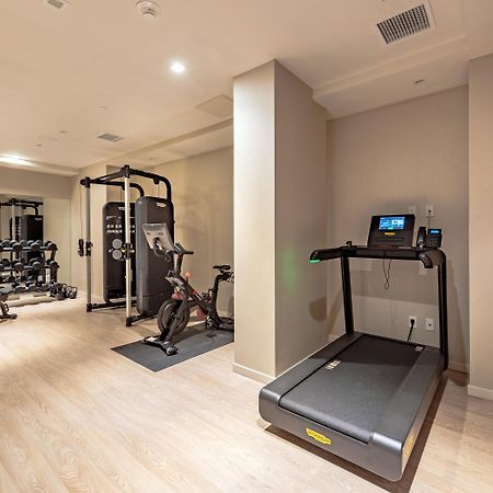 Pestana Cr7 Times Square Hotel นิวยอร์ก ภายนอก รูปภาพ
