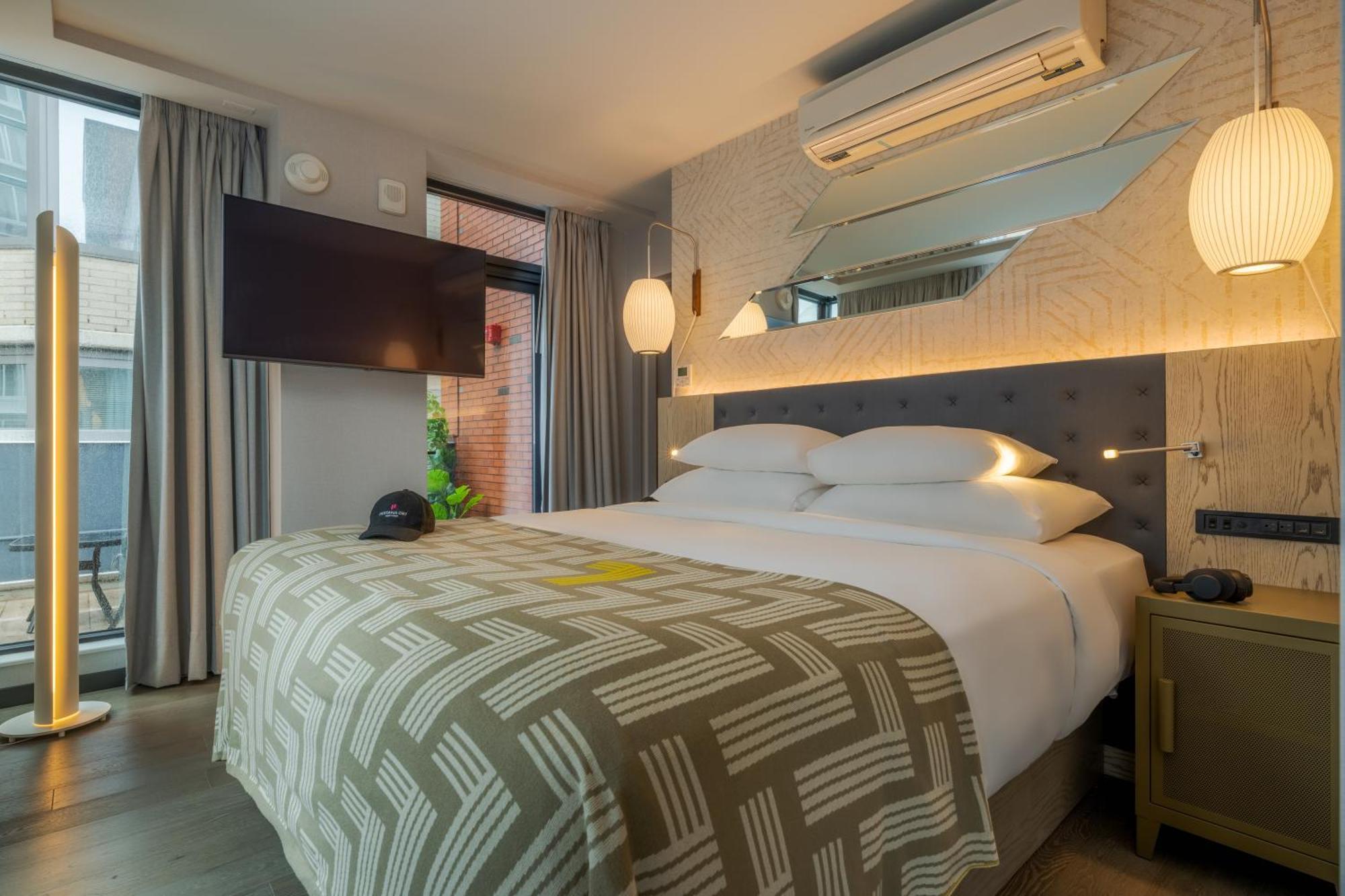 Pestana Cr7 Times Square Hotel นิวยอร์ก ภายนอก รูปภาพ